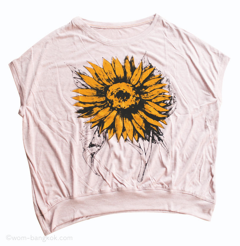 Tシャツ
