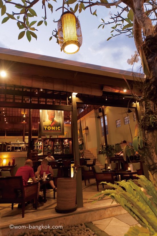3.雰囲気の良いカフェやレストランが多いのもウブドの特徴。外国人経営の店が多い ubud