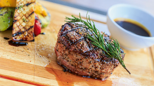 テンダーロイン USDA CAB 250g ฿1,750++ ※ソースと付け合せが 選べます