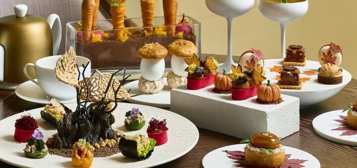 WALDORF ASTORIA BANGKOK - PECOCK ALLEY